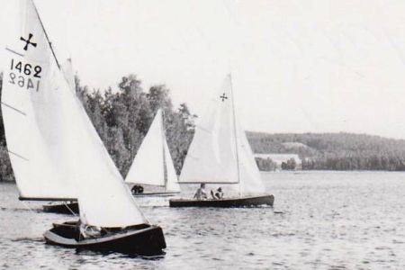Windmill purjehtijoita Heinäsaaren edustalla